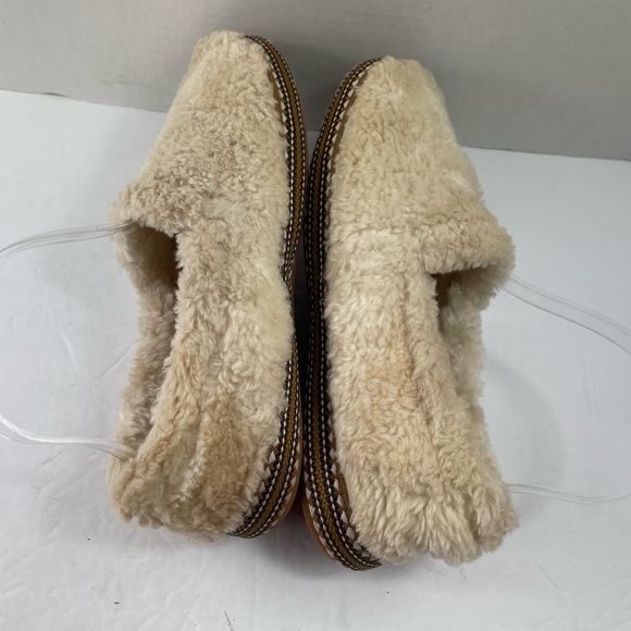Woolrich size 8 M Moccasin Tan Slipon Wool women’s Slippers Shoes - Picture 6 of 13